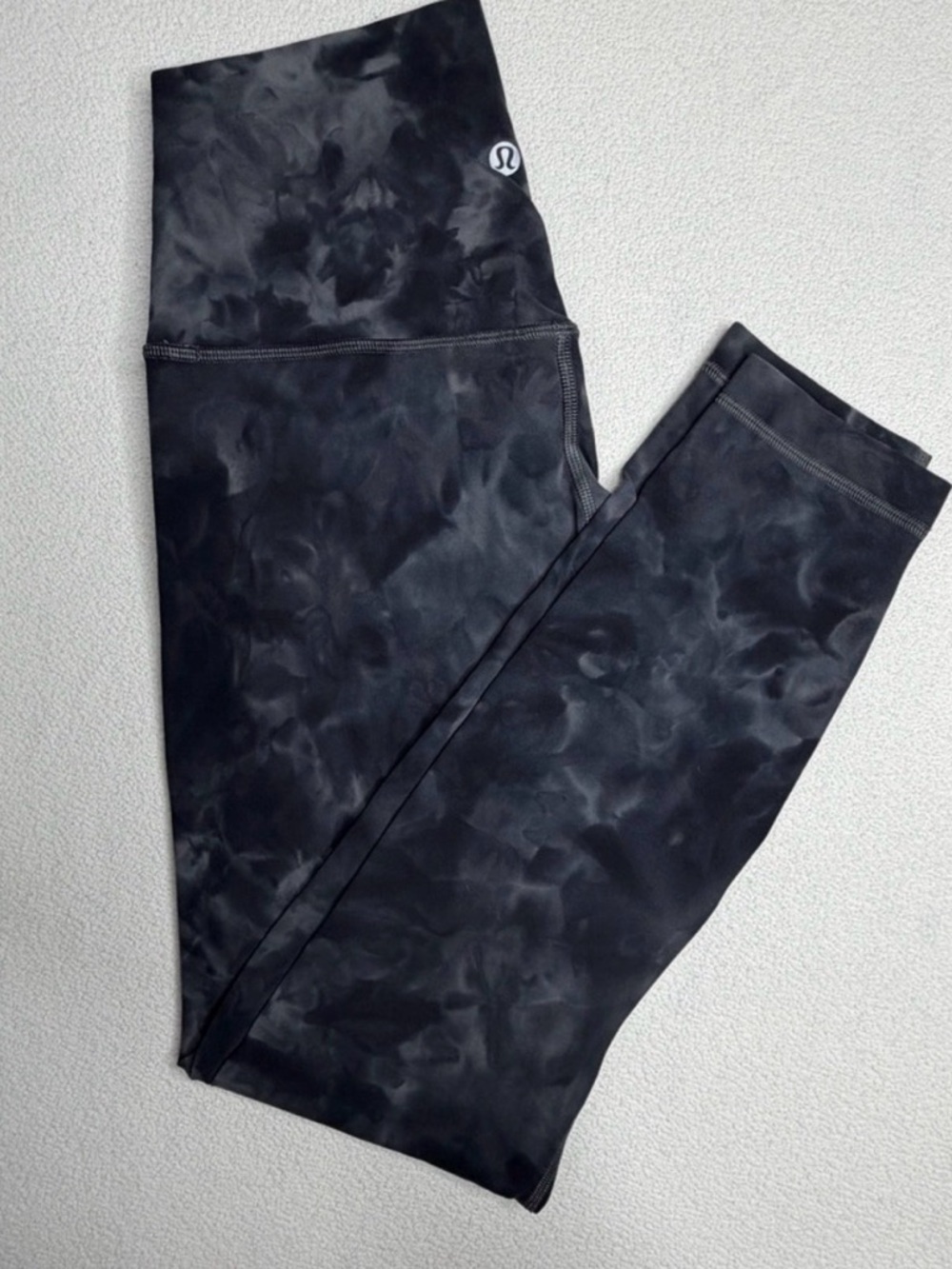 Lululemon Align High Rise 25" Diamond Dye Graphite Gray Size 6 Nulu Leggings